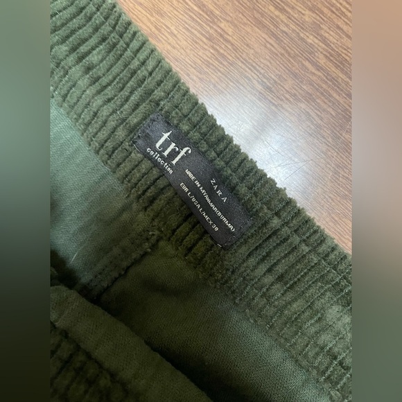 Zara TRF Collection Corduroy SKIRT Womens Size L Olive Green Button Front Pocket - Picture 3 of 5
